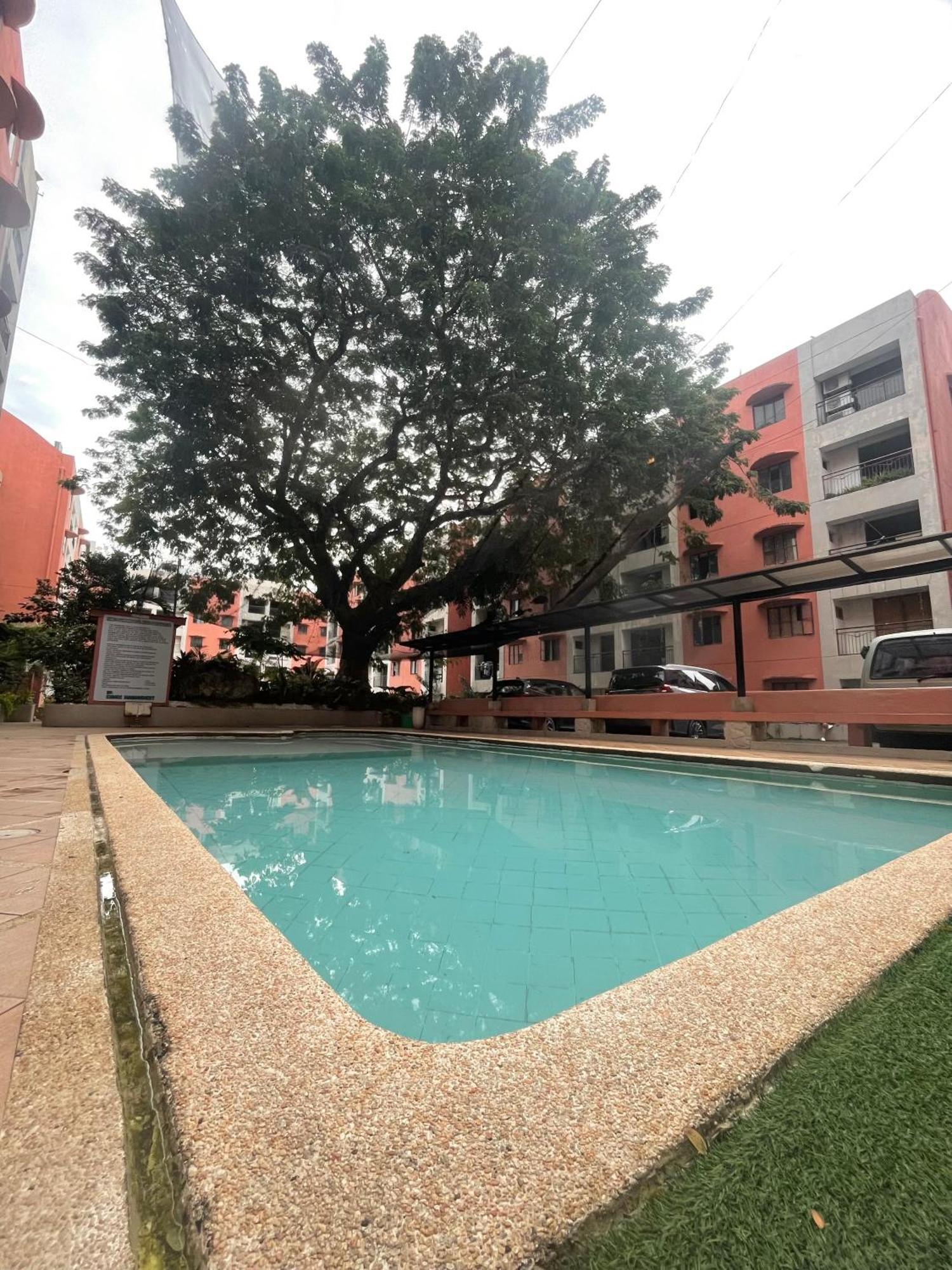 The Penthouse Suite Lapu-Lapu City Exterior foto
